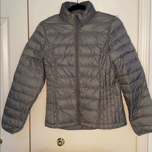 EUC 32 degree grey zip up